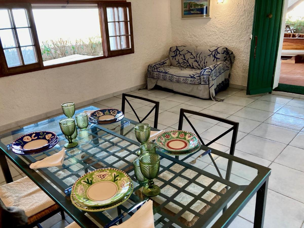 Villa Angela Santa Teresa Gallura Exterior foto